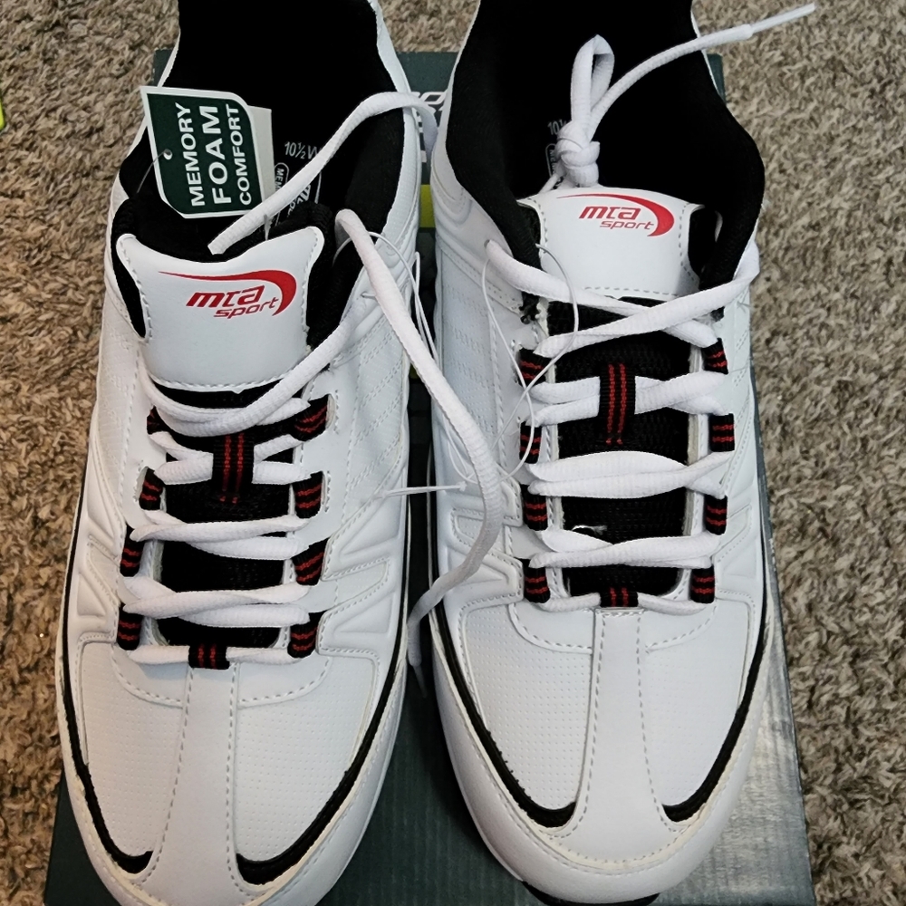 MTA Sport 10.5 men shoes